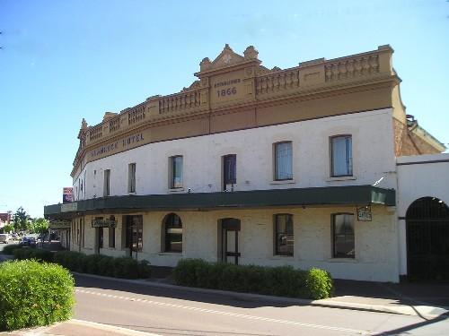 SHAMROCK HOTEL - BEAUTIFULLY RESTORED HERITAGE LISTED HOTEL - AVAILABLE FOR LEASE OR FREEHOLD - LOV