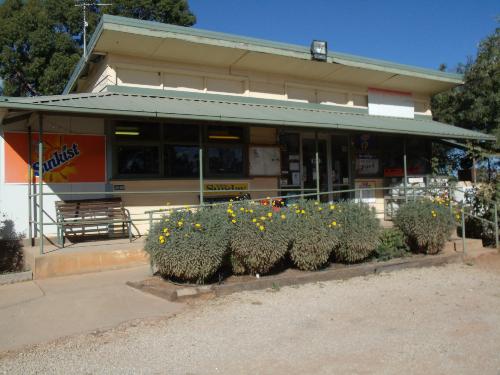 SMALL CONVENIENCE STORE WITH RESIDENCE - FREEHOLD!
