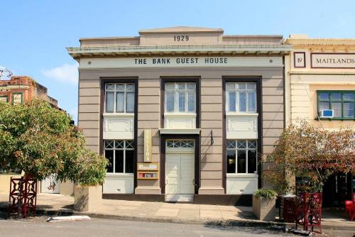 THE BANK GUESTHOUSE - BOUTIQUE ACCOMMODATION AND RESTAURANT