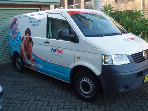 EXPANDING POOL MAINTENANCE BUSINESS NEEDS YOU!