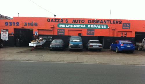 AUTO / MOTOR WRECKERS - NOW FOR SALE - OWNER RETIRING!