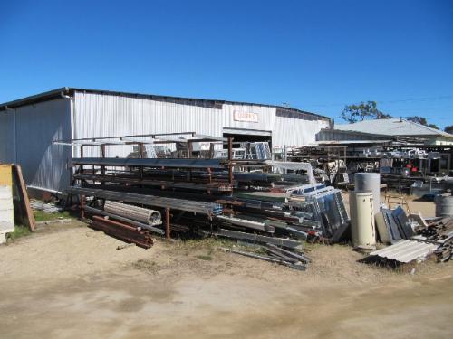 QUIRK'S ROOFING - BUILDING SUPPLIES - SECOND HAND FURNITURE - WELL ESTABLISHED