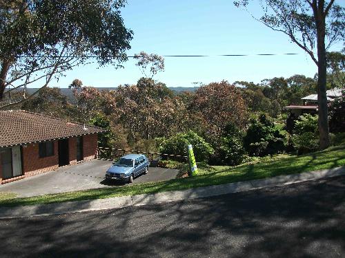 2 HOUSES FOR THE PRICE OF ONE - 1.5 ACRES AND 2 TITLES