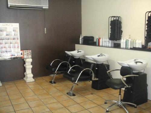 Efformation Hair & Beauty Salon in the busy heart of the bay!!