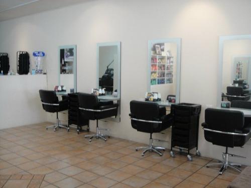 Efformation Hair & Beauty Salon in the busy heart of the bay!!