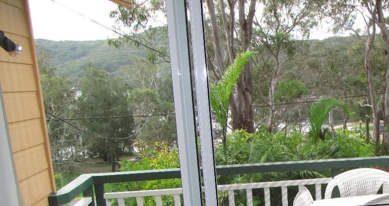 Elizabeth Beach Lakeside Accommodation