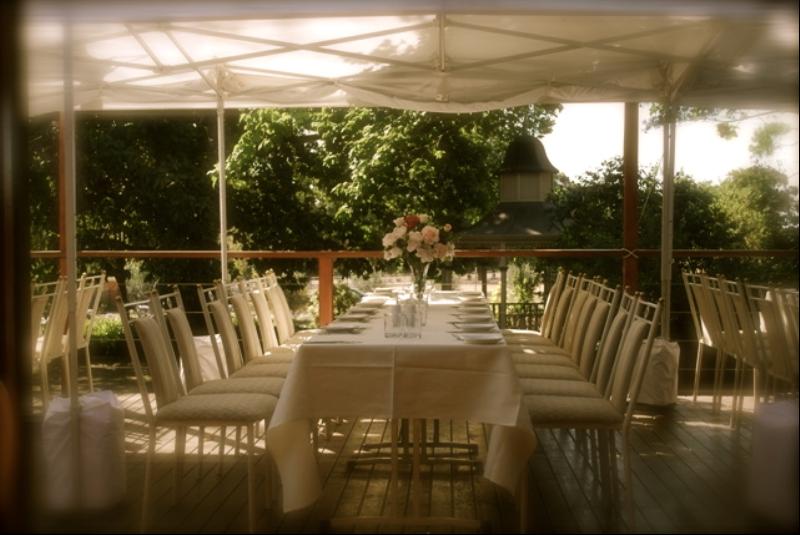 RESTAURANT / RECEPTION CENTRE WITH RESIDENCE - BRILLIANT OPPORTUNITY & LOCATION