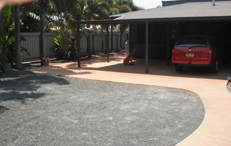 2694 M2 Residential Property with Workshop