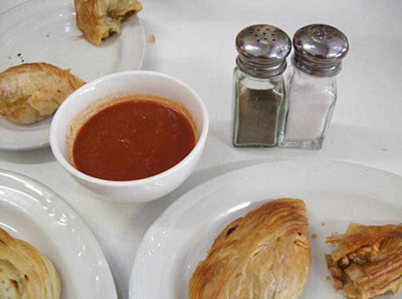 PASTIZZI CAFE FOR SALE - PRIME LOCATION - ON-PREMISES LIQUOR LICENCE