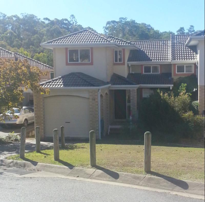 25/1180 Creek Road Carina Heights QLD 4152 Townhouse for Sold owner