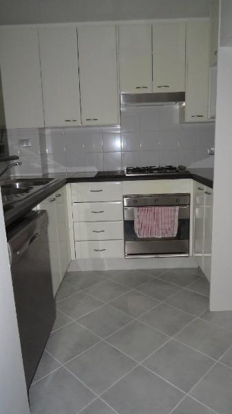 Pyrmont Modern 1 Bed Apartment Resort Style Building