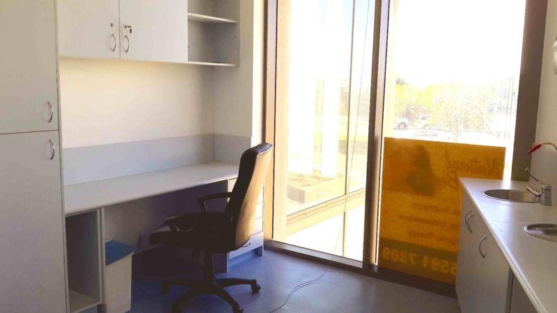 DENTIST / MEDICAL / SPECIALISED MEDICAL OFFICE FOR LEASE