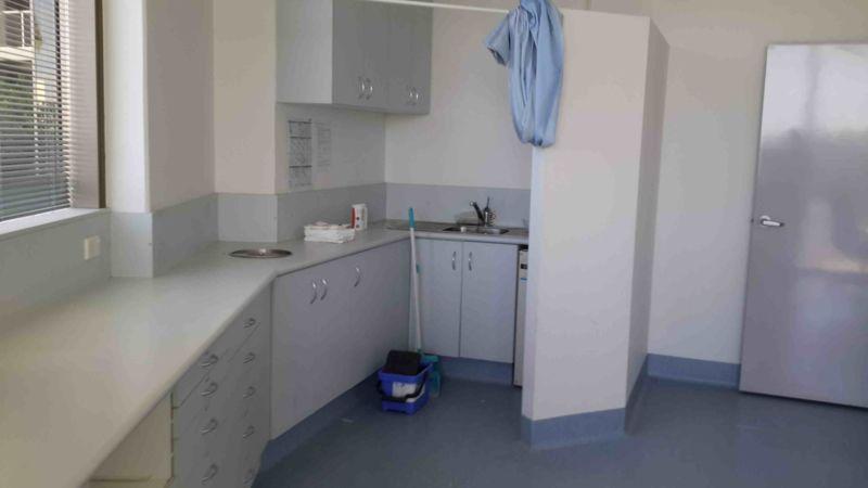 DENTIST / MEDICAL / SPECIALISED MEDICAL OFFICE FOR LEASE