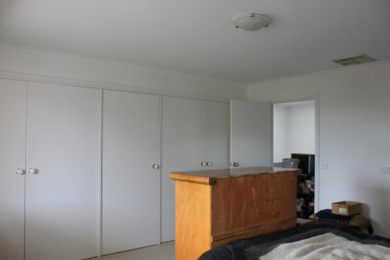 COMMERCIAL PROPERTY WITH FULLY RENOVATED 3BR RESIDENCE – PRIME LOCATION