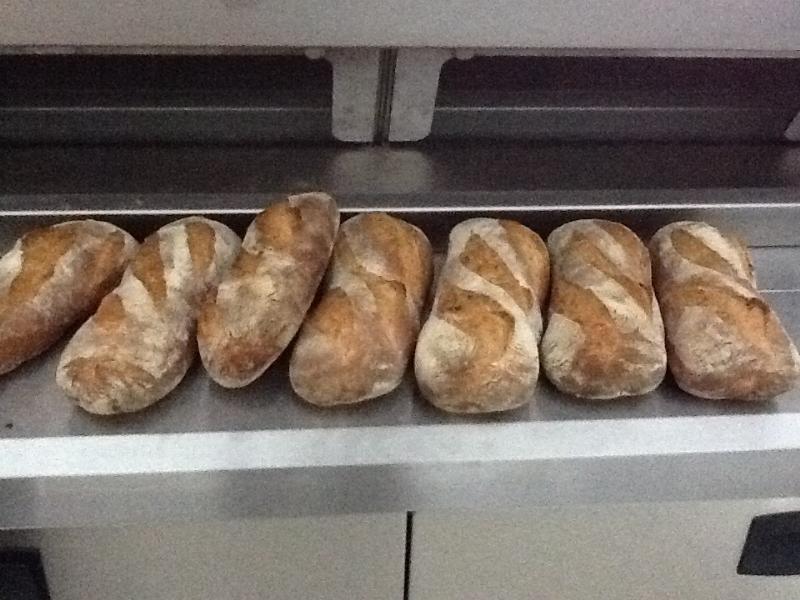 Italian Bakery/Cafe' in prominent position