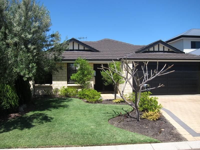 3 Warbler Pass Harrisdale WA 6112 House for Sold