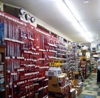 COMMERCIAL PROPERTY FOR SALE THRIVING LOCATION: $1,685,000.00 - WITH LONG LEASE