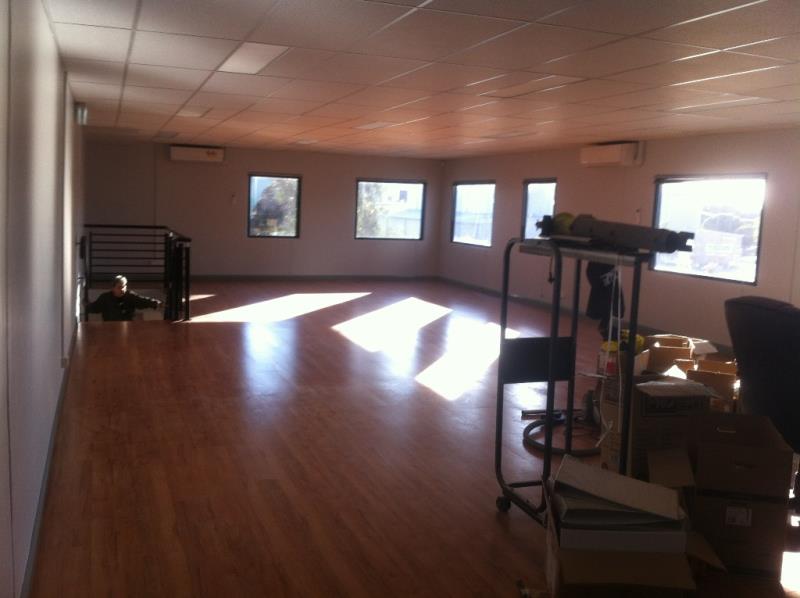 HUGE WORKSHOP/WAREHOUSE/FACTORY/ - NEGOTIABLE LEASE - $8,000 - $10,000 PCM
