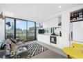 Luxury One bedroom South Melbourne Apartment