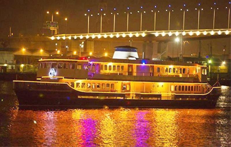 Beautiful 220 ton showboat venue, endless potential.