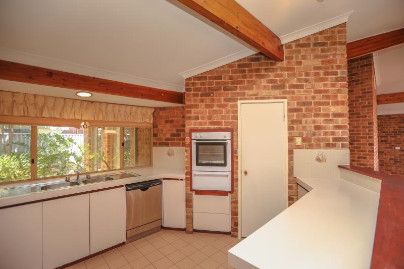 44 Majestic Pde Dianella WA 6059 House for Rent