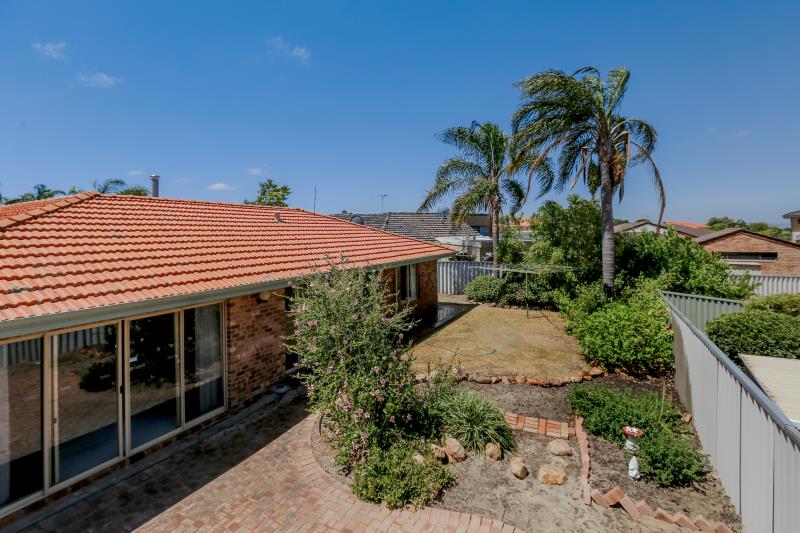 44 Majestic Pde Dianella WA 6059 House for Rent