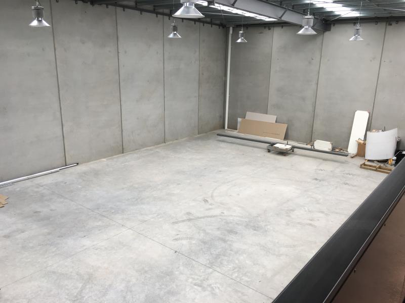 ROSEBUDS NEWEST FACTORIES..BE QUICK 1 REMAINING!! - 300-320M2