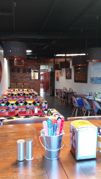 Cafe in the Heart of the Sun Country Playground