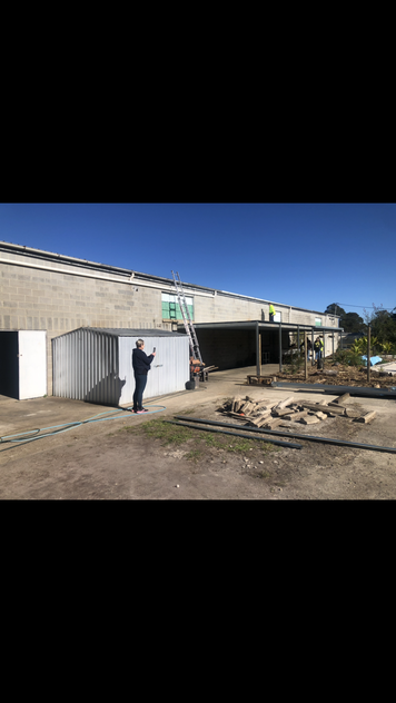 INDUSTRIAL PROPERTY MULTIPLE USES CORNER BLOCK MAIN ROAD EXPOSURE