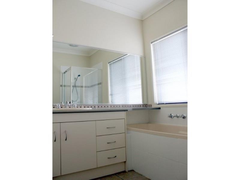 Varsity Lakes QLD House for Rent