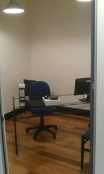 Renovated boutique office in heritage building + parking