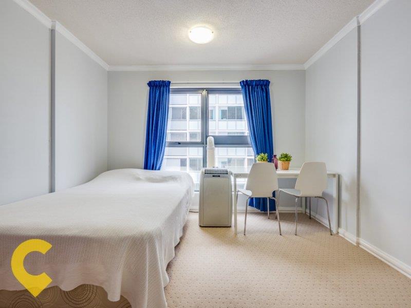 Kangaroo Point QLD Studio for Sold