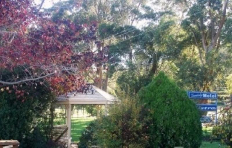 Manage a Motel in beautiful Gippsland, god's own country.