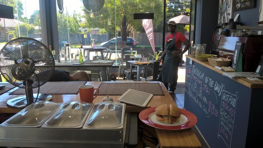 TRENDY CAFE/RESTAURANT - BARGAIN PRICE – BRAND NEW EQUIPMENT – MAIN RD EXPOSURE