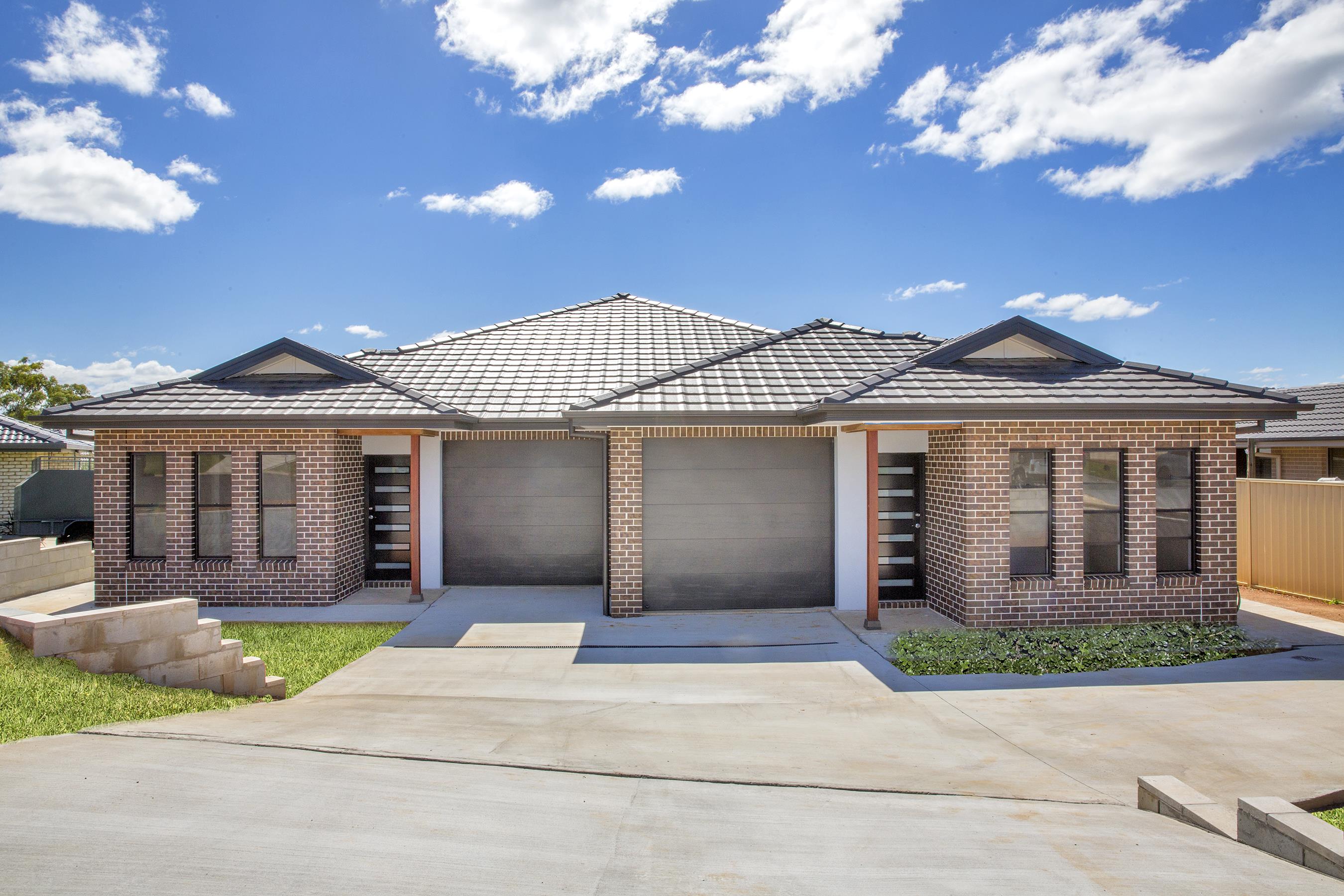 1 & 2/10 Penlee Road Calala NSW 2340 Semi Detached for Sold