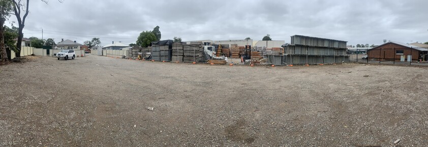 INDUSTRIAL PROPERTY - HUGE 1600m² EASY ACCESS to M4 & Woodville Rd