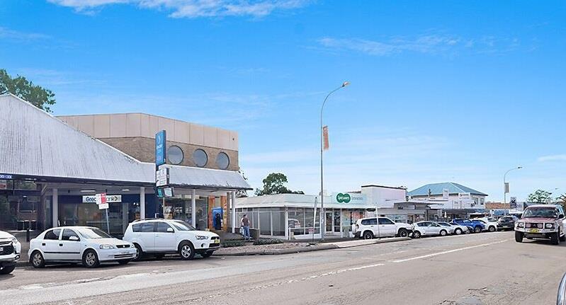 Toronto retail or commercial space available now