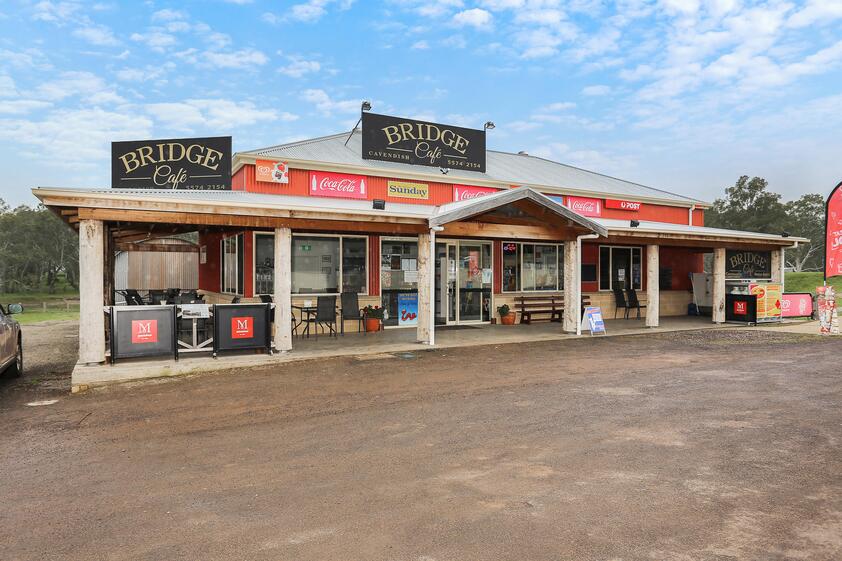 CAFE & CONVENIENCE STORE - REDUCED TO SELL