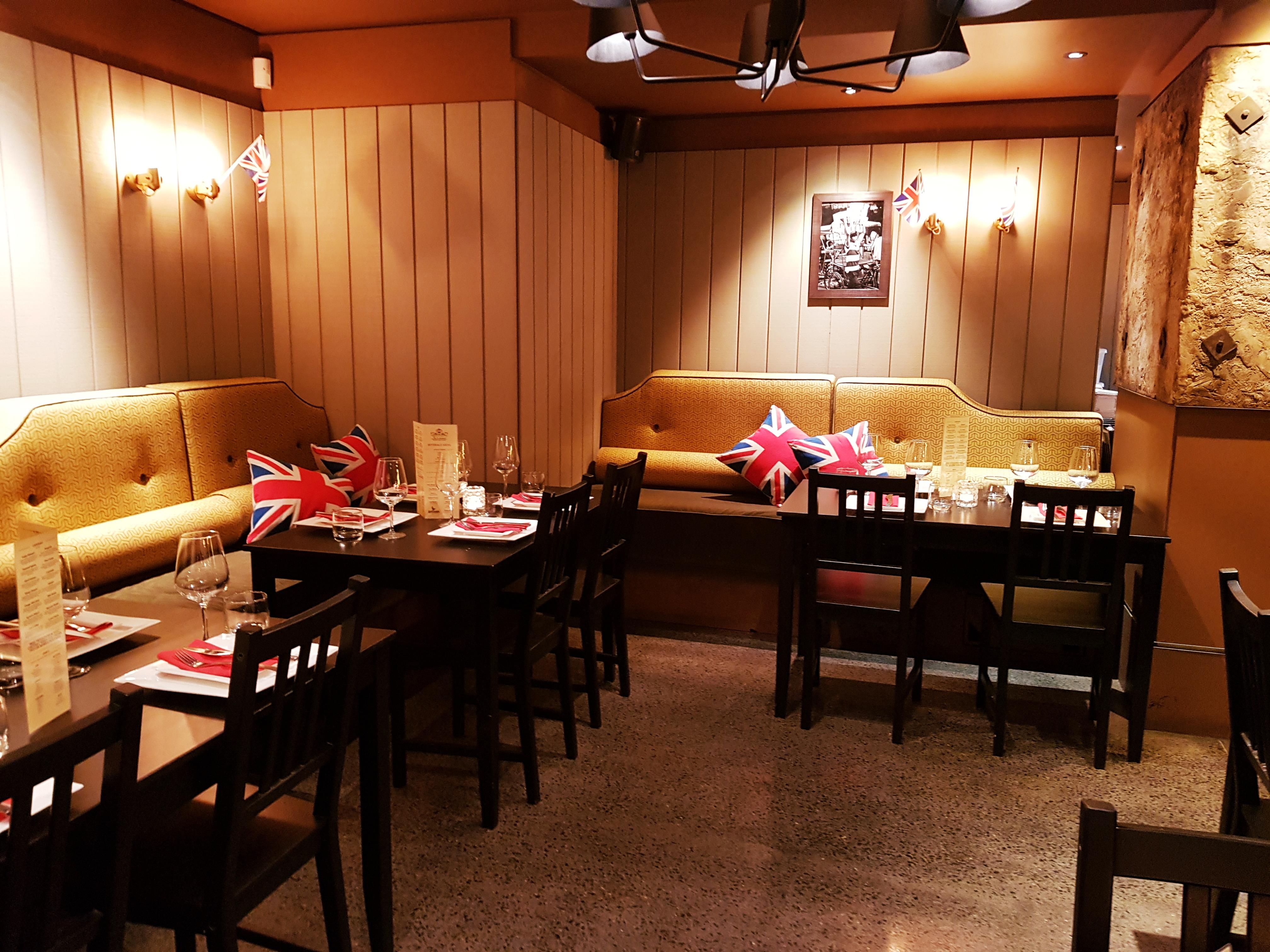 INDIAN RESTAURANT FOR SALE – LEASE TAKEOVER - ESTABLISHED FOOD HUB