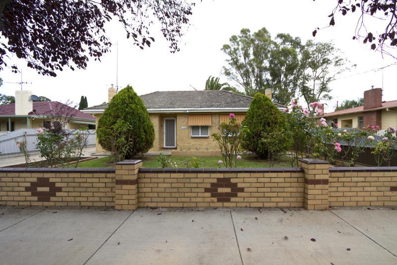 110 Havlin St West Bendigo VIC 3550 House for Rent