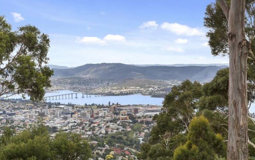 43 Hillcrest Road Tolmans Hill TAS 7007 Land for Sold