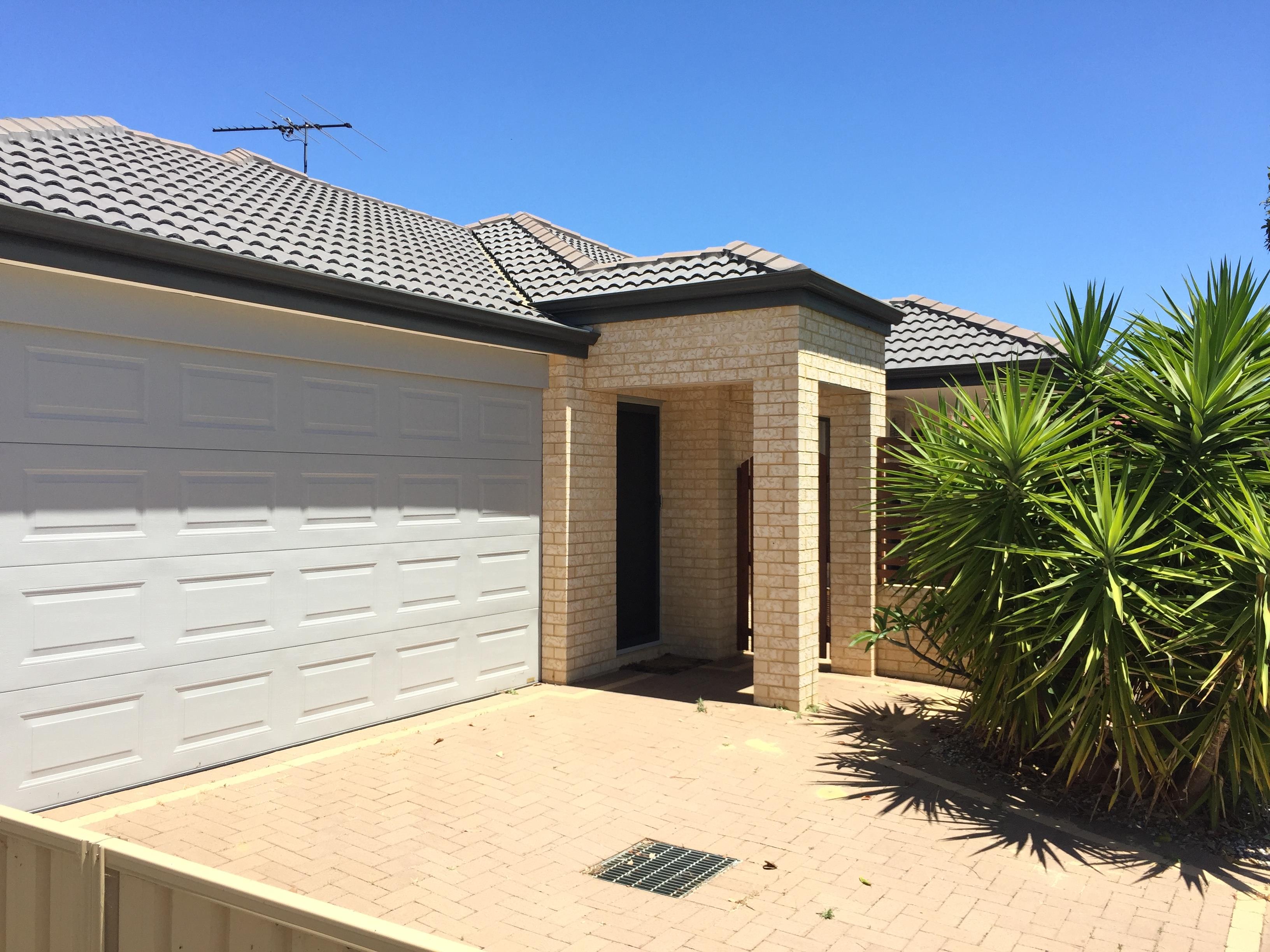 12a Tetworth Crescent Nollamara WA 6061 House for Rent