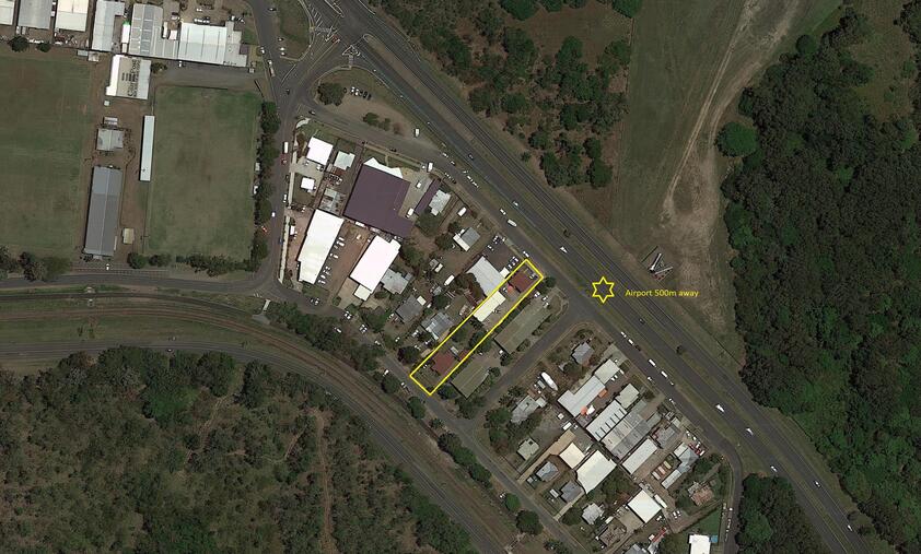 HUGE DEVELOPMENT OPPORTUNITY. CAPTAIN COOK HIGHWAY EXPOSURE RIGHT NEAR AIRPORT