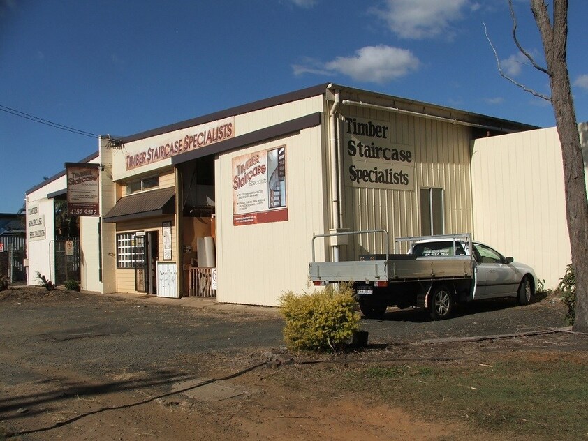 Timber Staircase Factory pre - cuting and flat packing for over 32 years