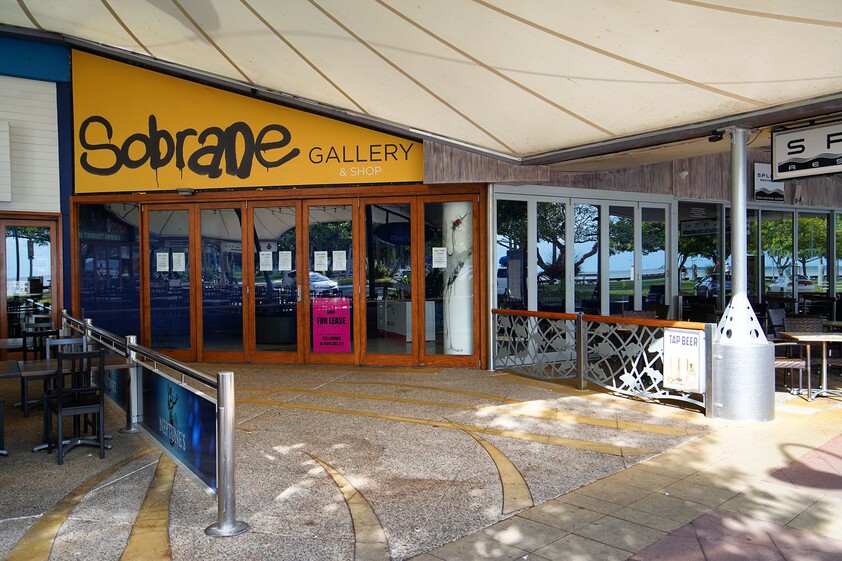 PRIME ESPLANADE RETAIL SHOP AVAILABLE FOR LEASE and POTENTIAL TO PURCHASE