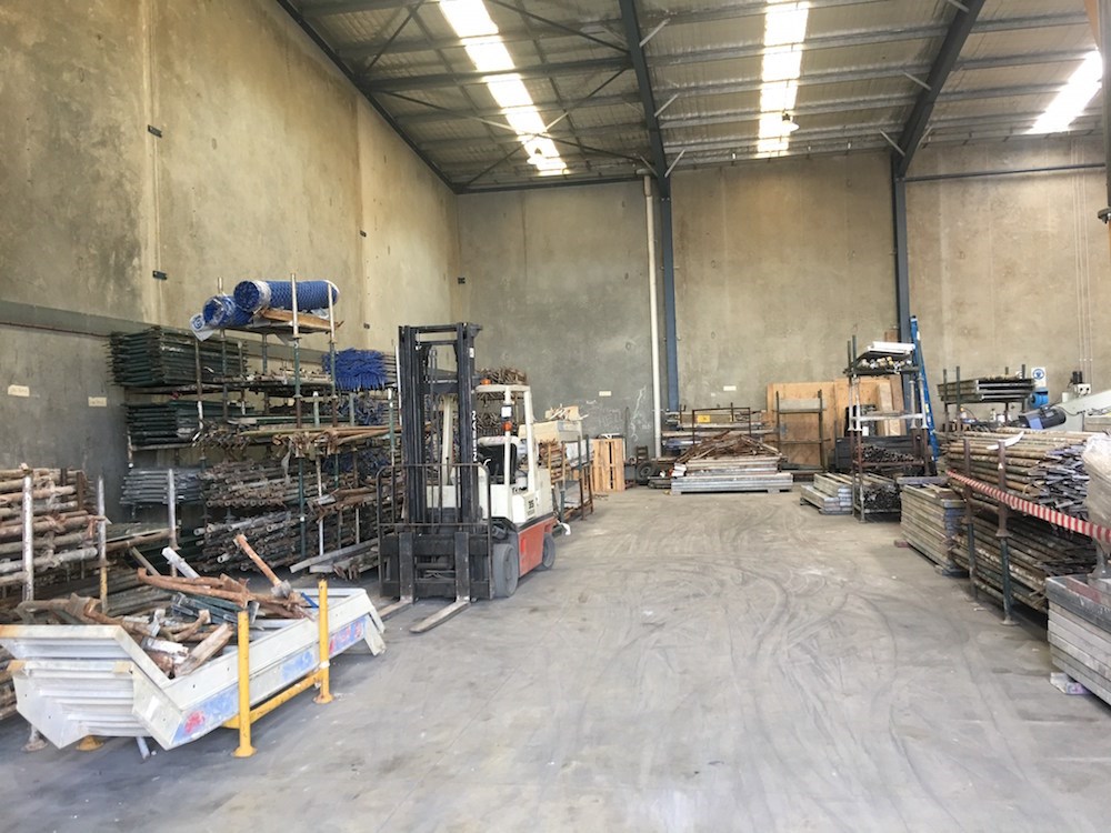 FREE STANDING FACTORY/WAREHOUSE