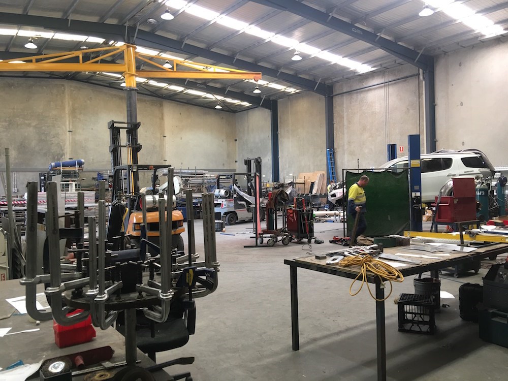 FREE STANDING FACTORY/WAREHOUSE