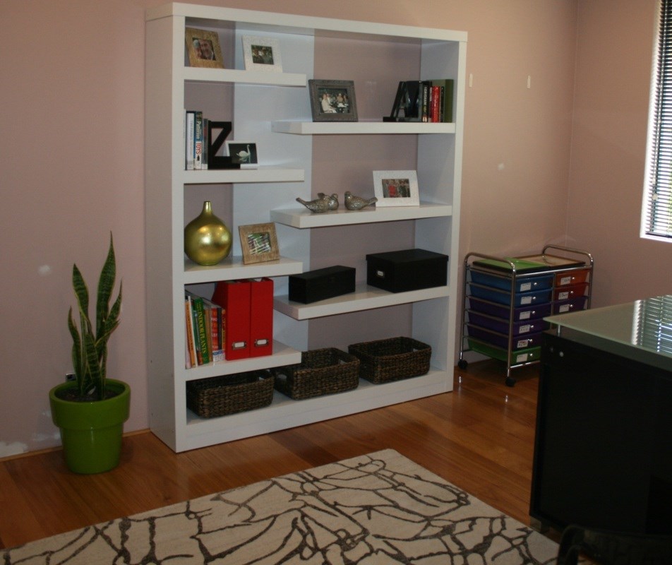 Fully Furnished and Equipped Home in Excellent Location