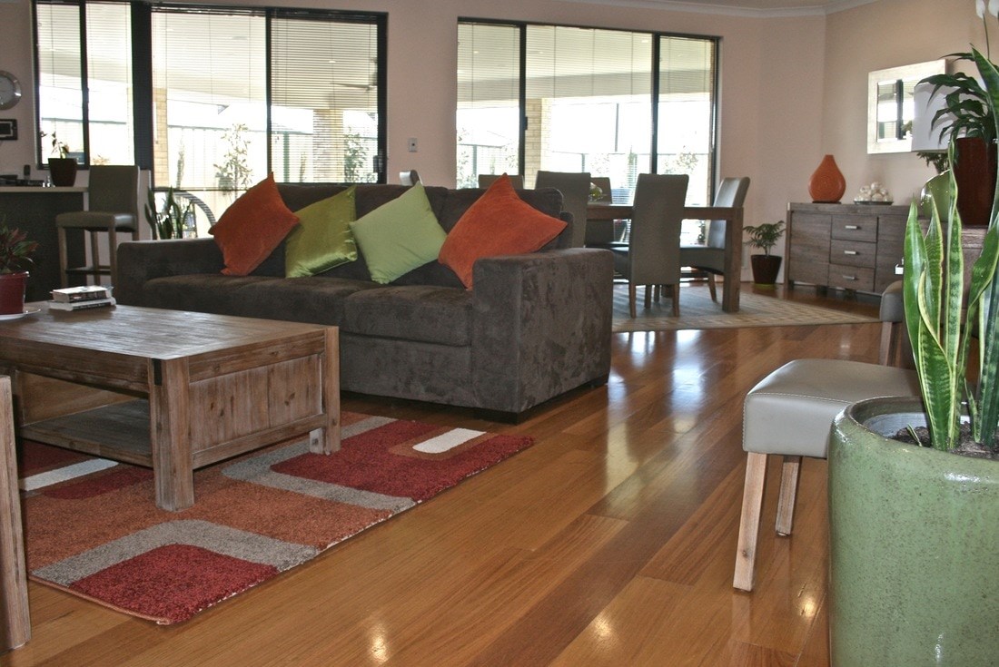Fully Furnished and Equipped Home in Excellent Location