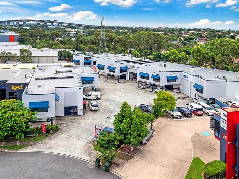 190m2 Corporate, Stylish Office / Showroom Unit MURARRIE